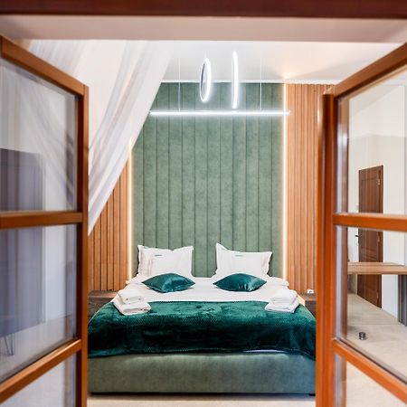 Wanderer Sighisoara Hotel Екстериор снимка