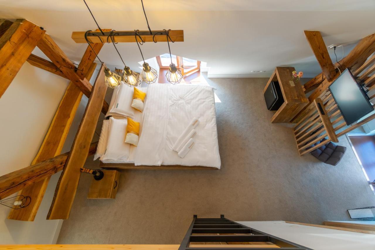 Wanderer Sighisoara Hotel Екстериор снимка