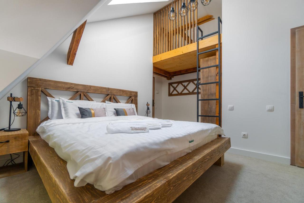 Wanderer Sighisoara Hotel Екстериор снимка