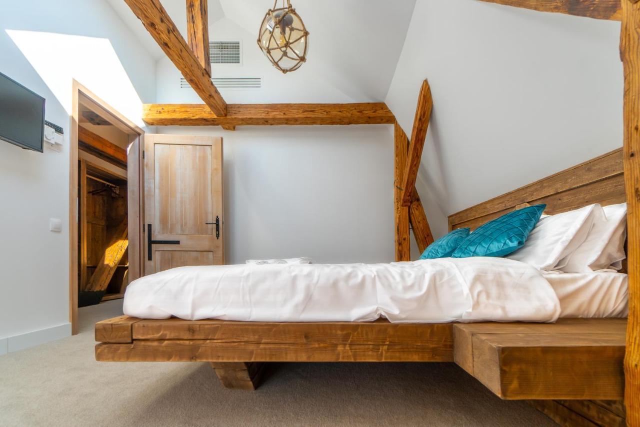 Wanderer Sighisoara Hotel Екстериор снимка