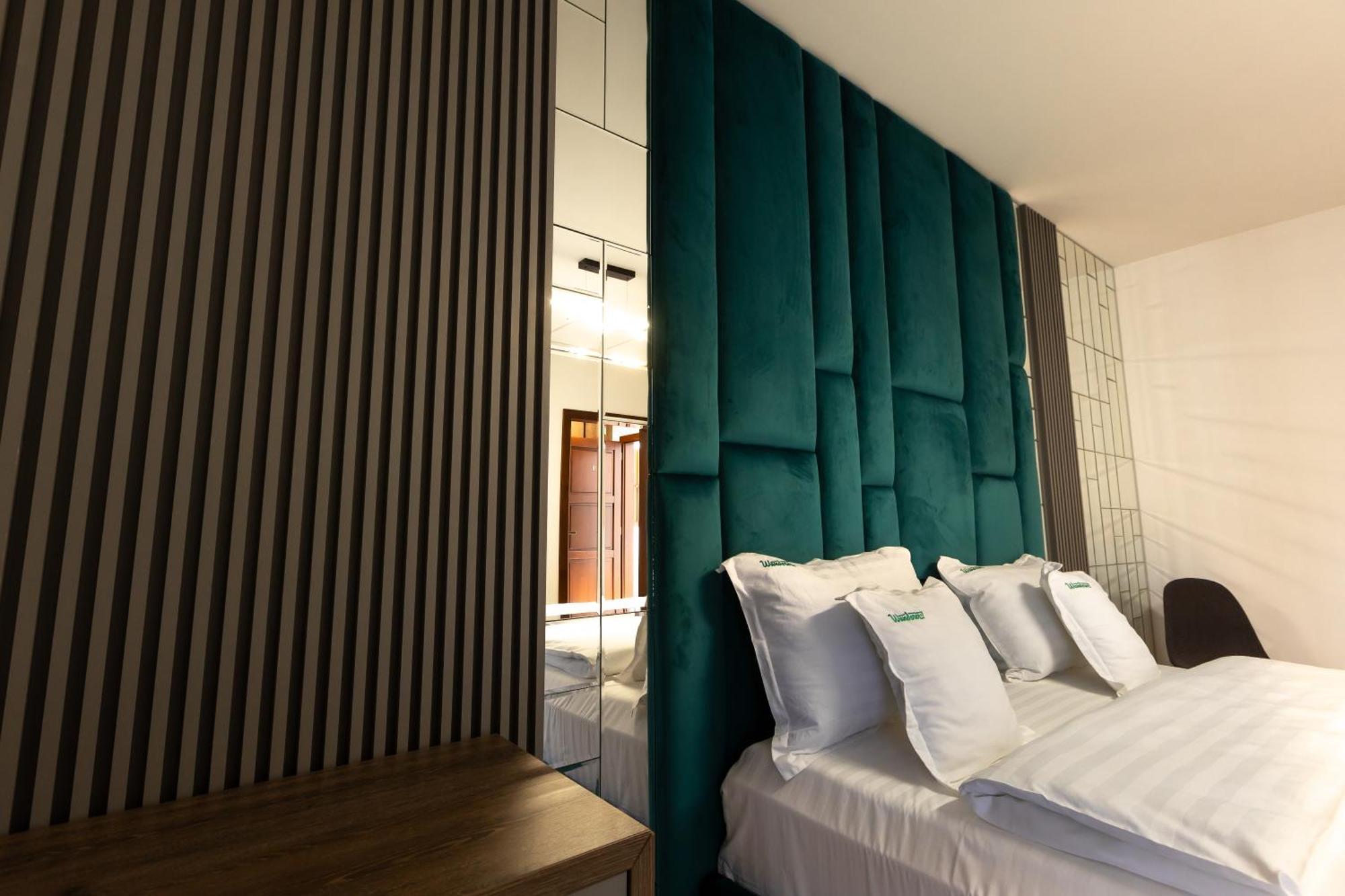 Wanderer Sighisoara Hotel Екстериор снимка