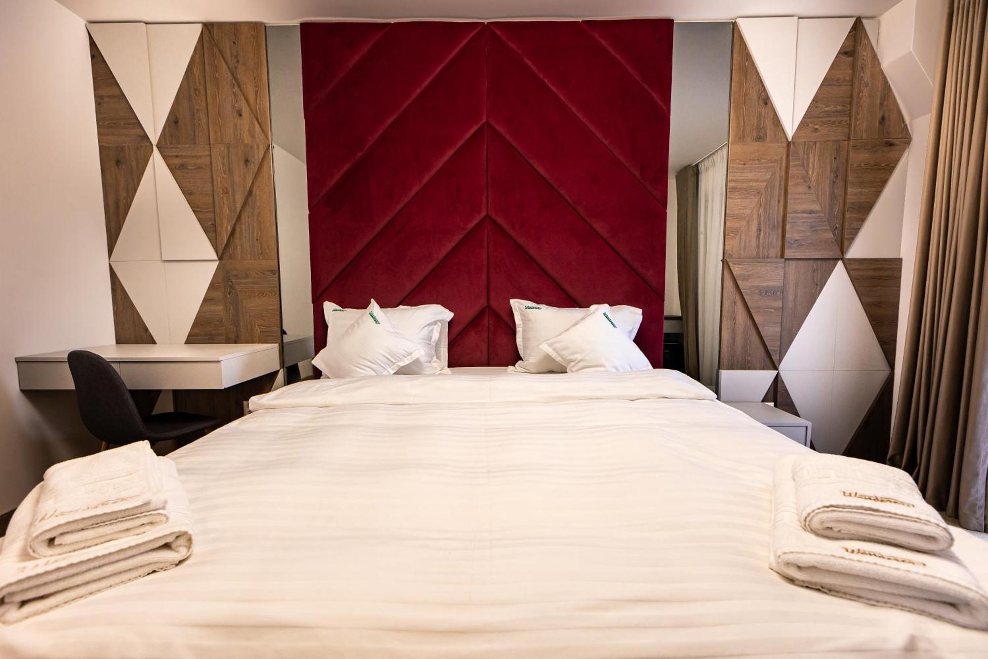 Wanderer Sighisoara Hotel Екстериор снимка