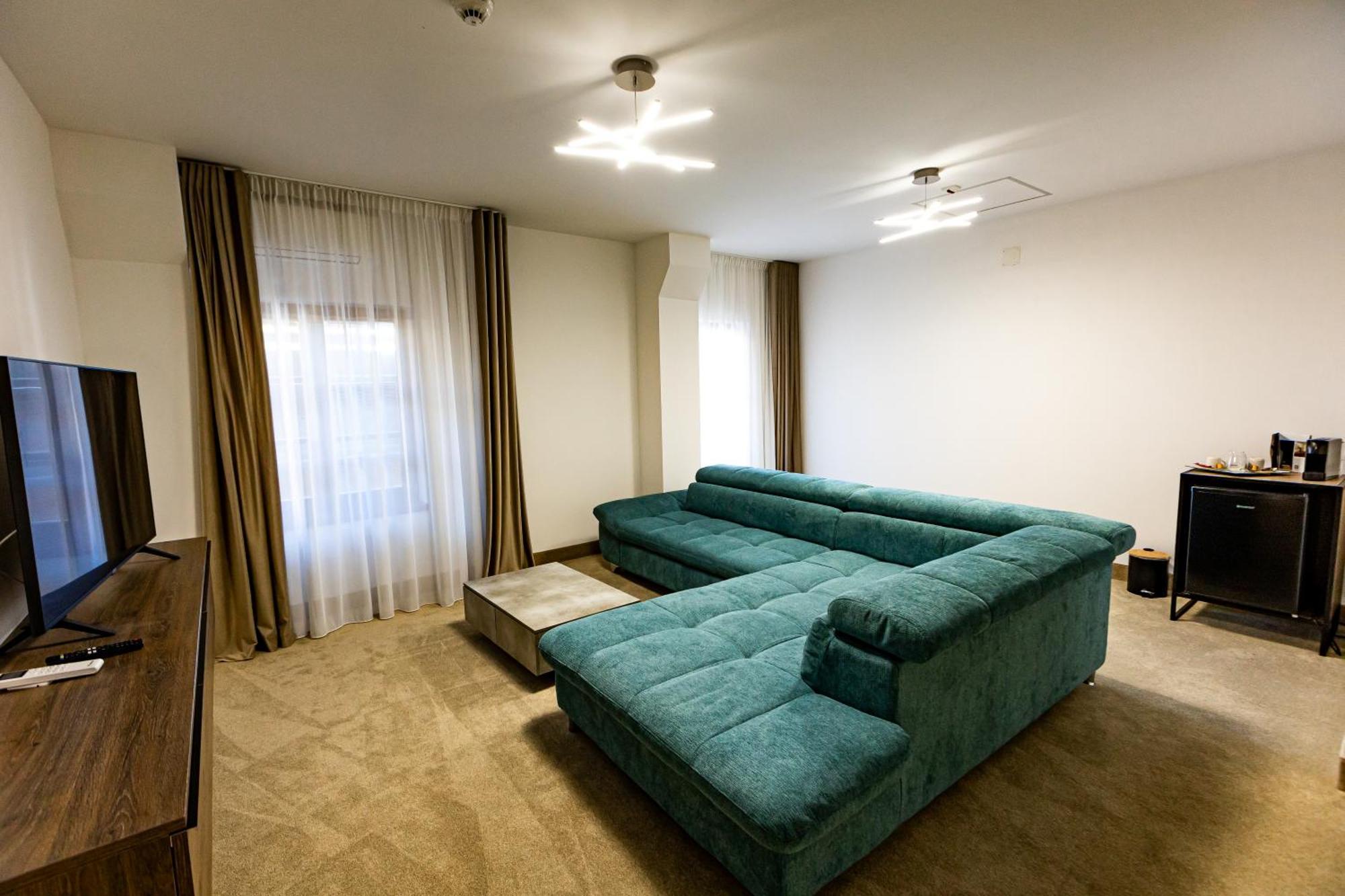 Wanderer Sighisoara Hotel Екстериор снимка