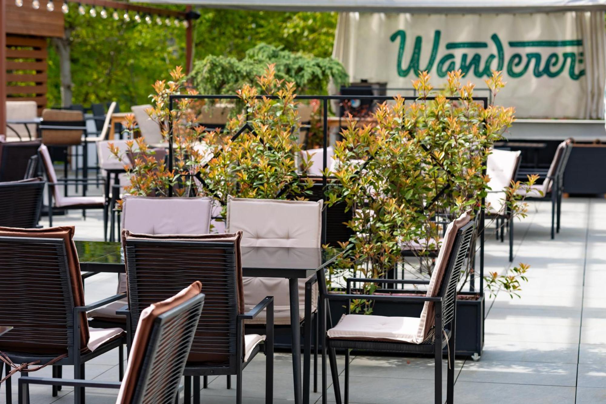 Wanderer Sighisoara Hotel Екстериор снимка